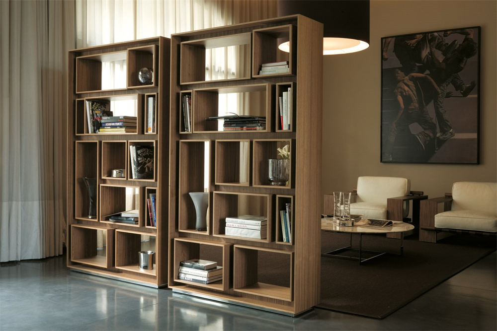 Porada - Bookshelf