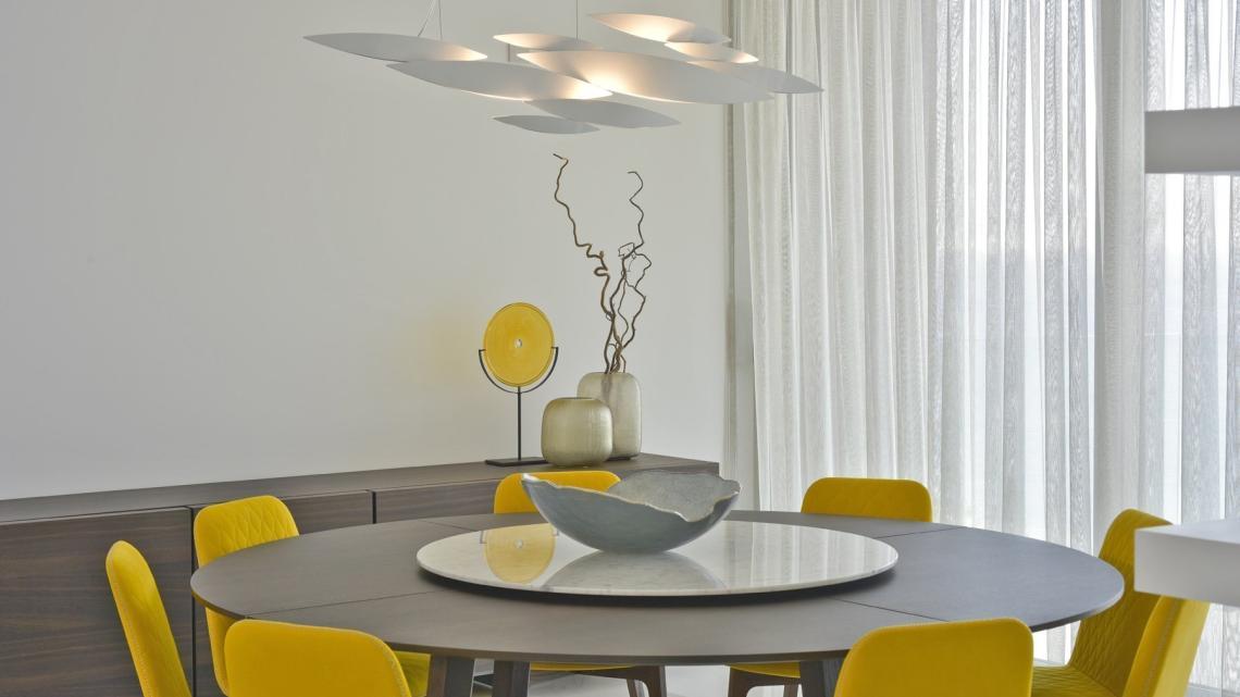 Contemporary, modern, sleek dining room by Takis Angelides Furnihom